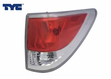 [CA0601000165] ทีวายซี(TYC) ไฟท้ายขวา มาสด้า บีที-50 2013-2014 11-C419-05-2B